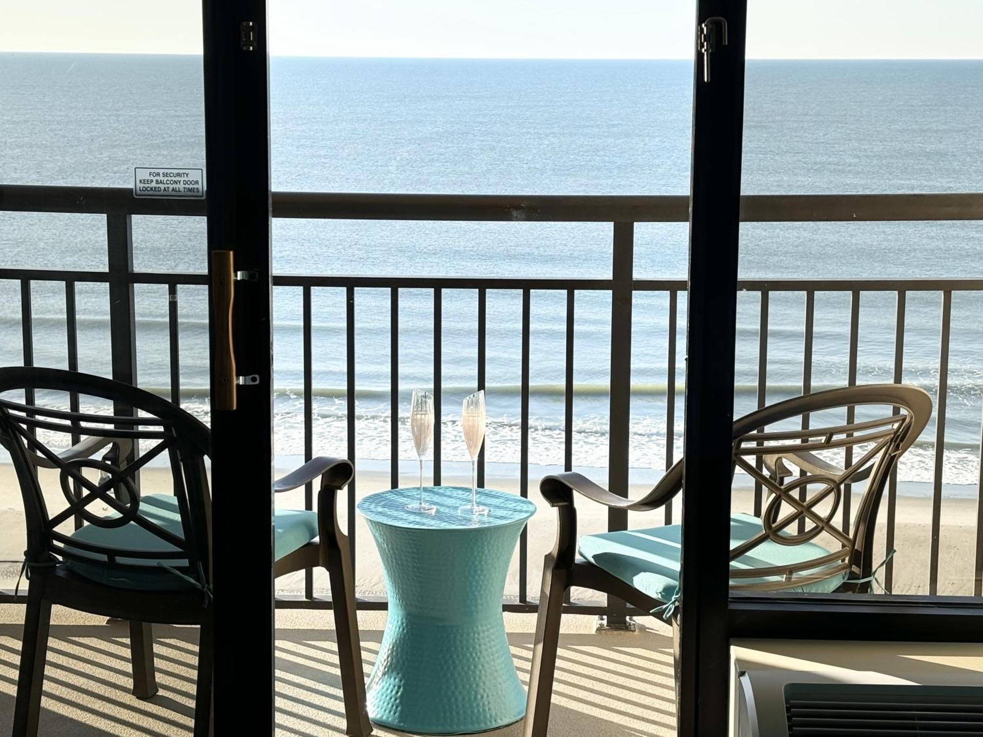 Sea La Vie Oceanfront Studio Миртъл Бийч Екстериор снимка